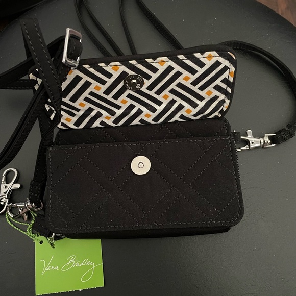Vera Bradley Crossbody Classic Black - Picture 5 of 8
